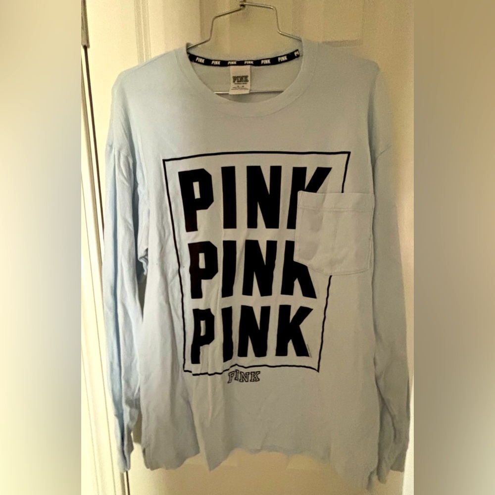 Victoria's Secret "Pink" women long sleeve 
Color Baby Blue 
Size Medium